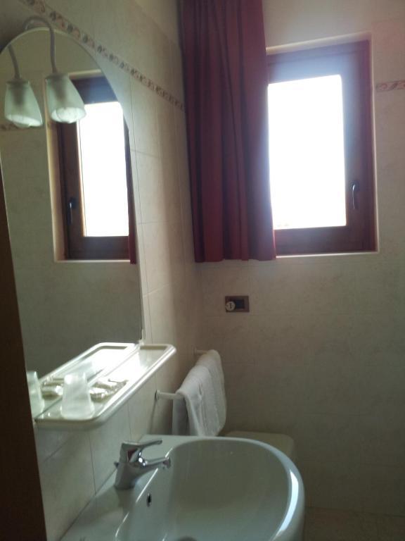Locanda Bellavista B&B Μαλτσεζίνε Δωμάτιο φωτογραφία
