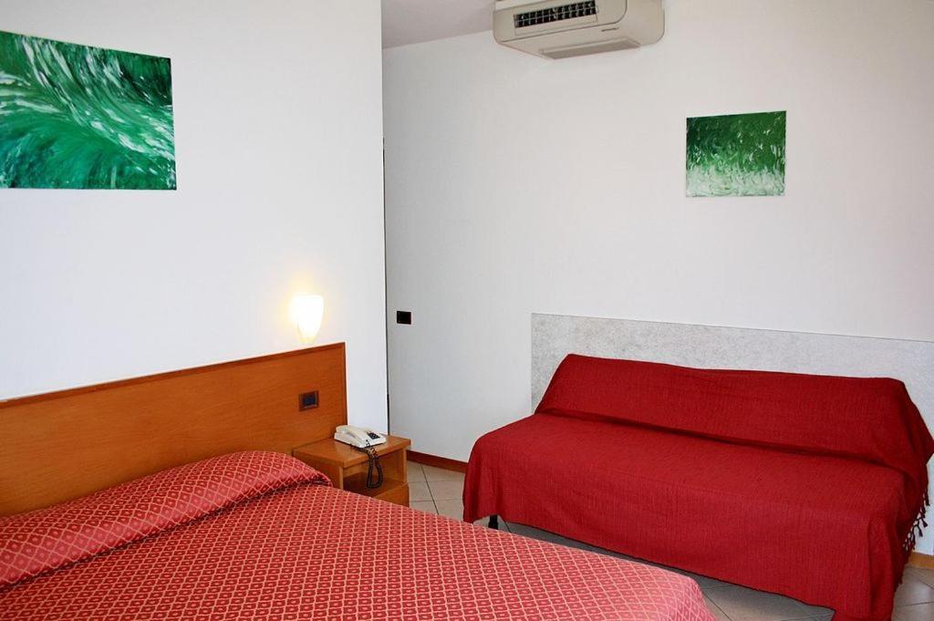 Locanda Bellavista B&B Μαλτσεζίνε Δωμάτιο φωτογραφία